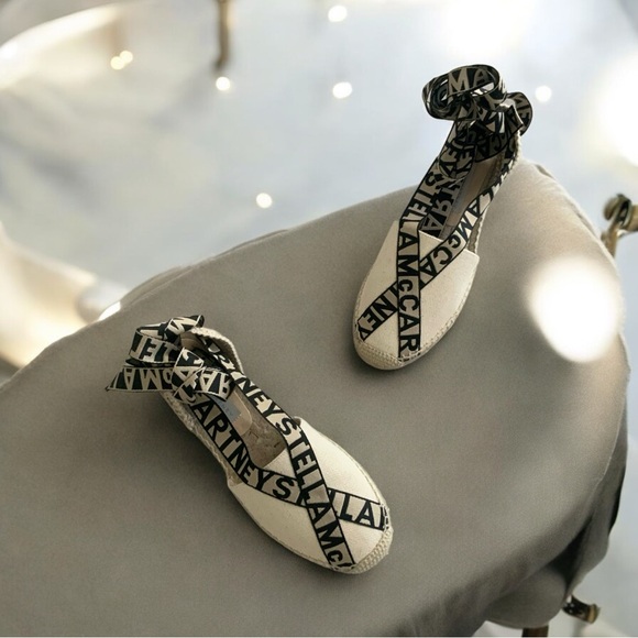 NWOB Stella McCartney Gaia Logo Espadrille Flats Size 38 $595 - Picture 3 of 5